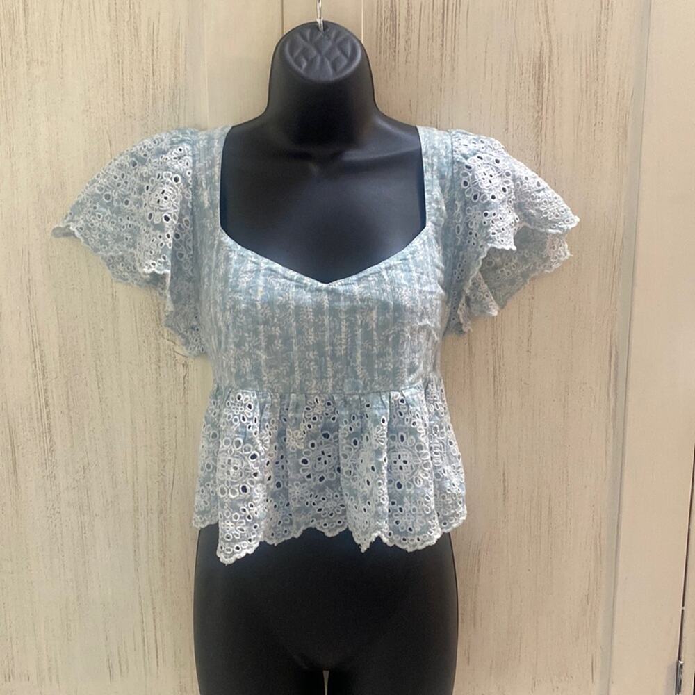 American Eagle Outfitters V-Neck Cropped Smock Blouse